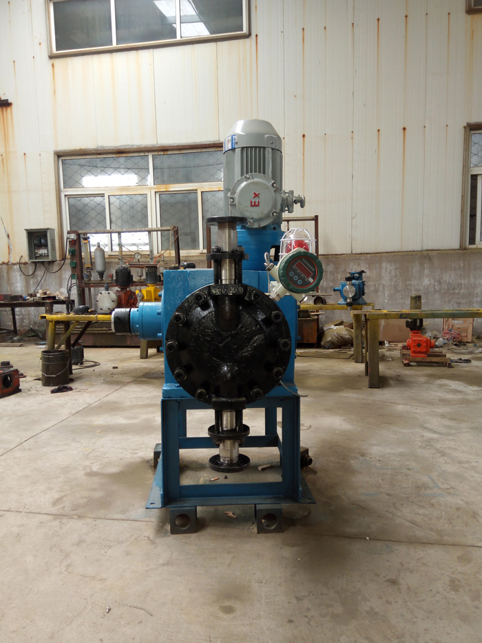 液壓(ya)隔膜泵(beng)JTM