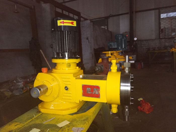 液壓隔膜(mo)泵JXM